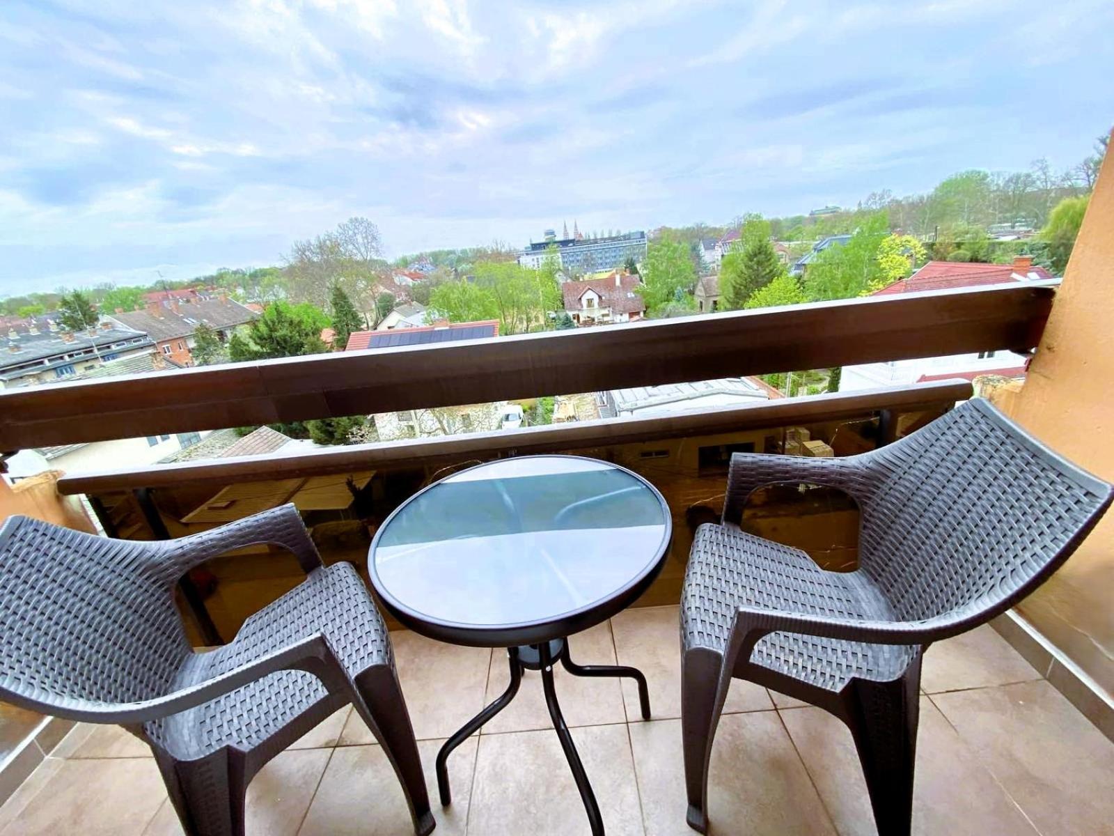 Tisza Sport Hotel Szeged Esterno foto
